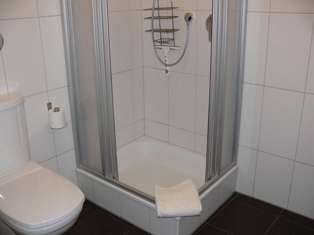Business Flat Bahnhofstrasse Apartment Wiesbaden Room photo